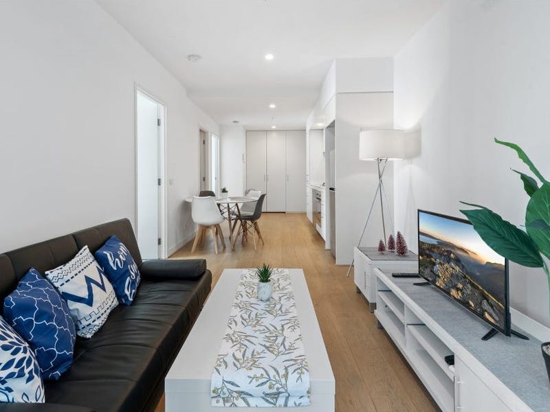 502/36 La Trobe St — view 1