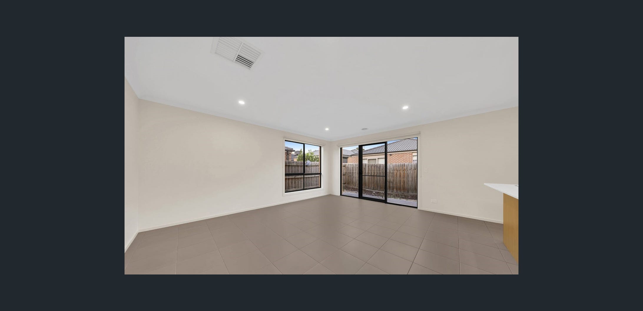 8 Koobush Boulevard, Wollert, Vic 3750 — view 2